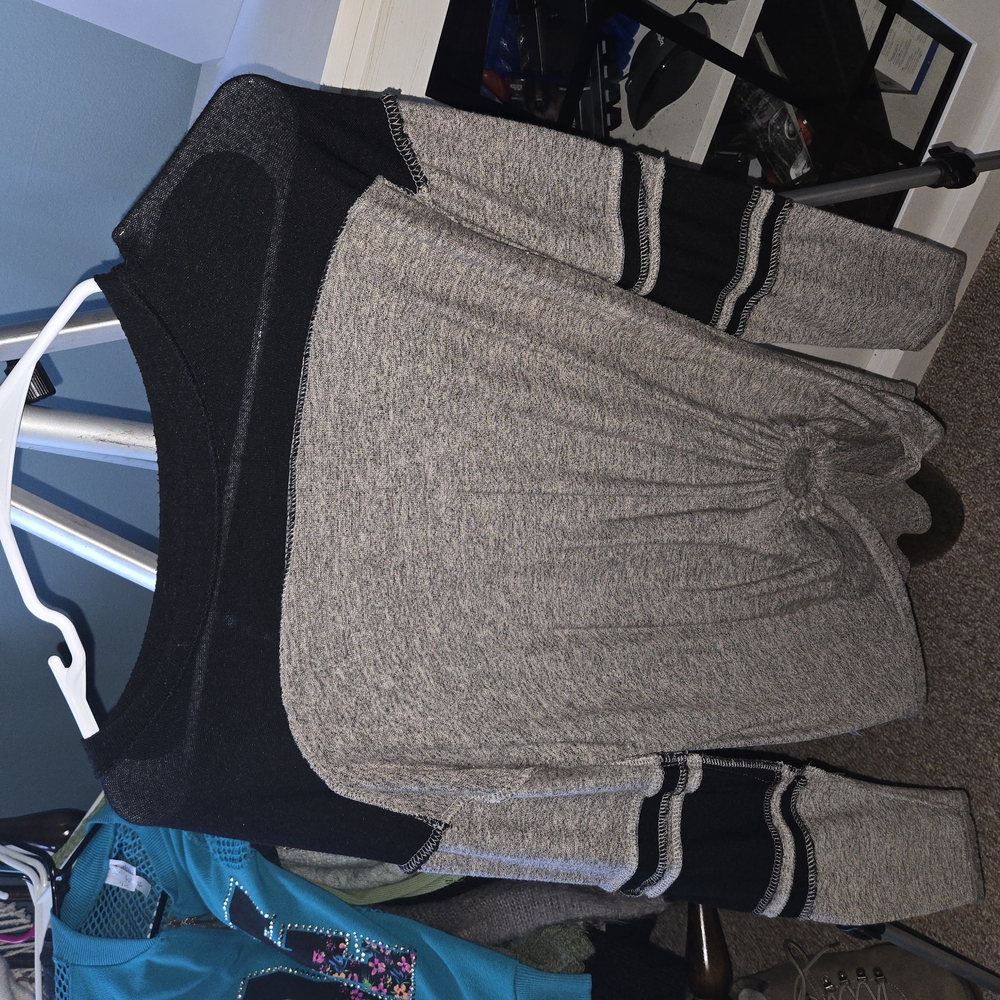 H&M Gray and Black Casual Sweater